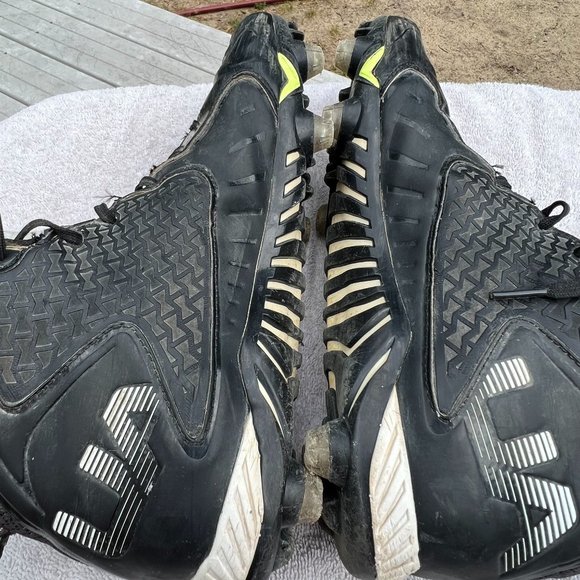 Under Armour Clutch Fit Mens 11.5 Triple Black Football‎ Cleats 1258022-001 - Picture 10 of 12